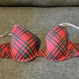 Christmas Plaid T Shirt Bra
